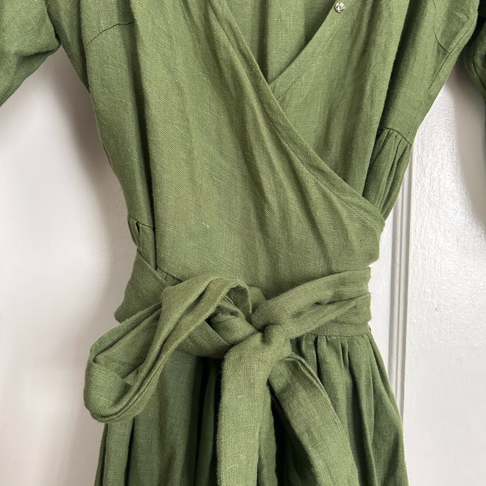 Green Linen Wrap Dress - Picture 7 of 11